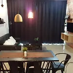 17-3Bedroom Palazio Apartment Mount Austin For 6Pax